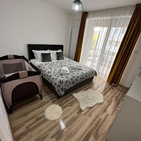 Appartamento Escape Lounge Craiova Esterno foto