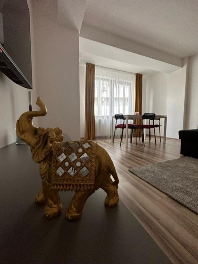 Appartamento Escape Lounge Craiova Esterno foto
